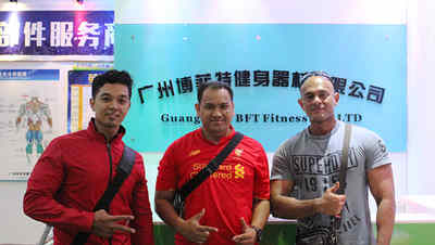 马来西亚来中国找室内健身器材厂家